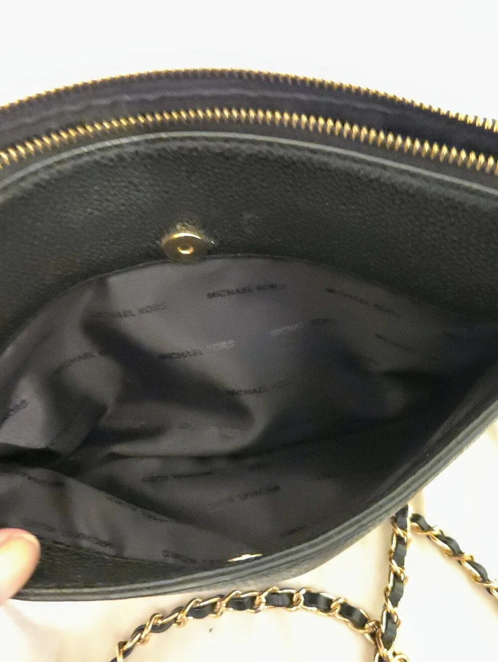 EUC Michael Kors Mercer cross body bag